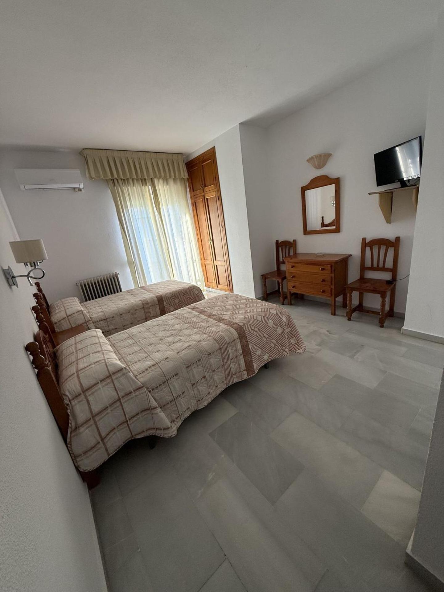 Hotel Mirasol Orgiva Bilik gambar
